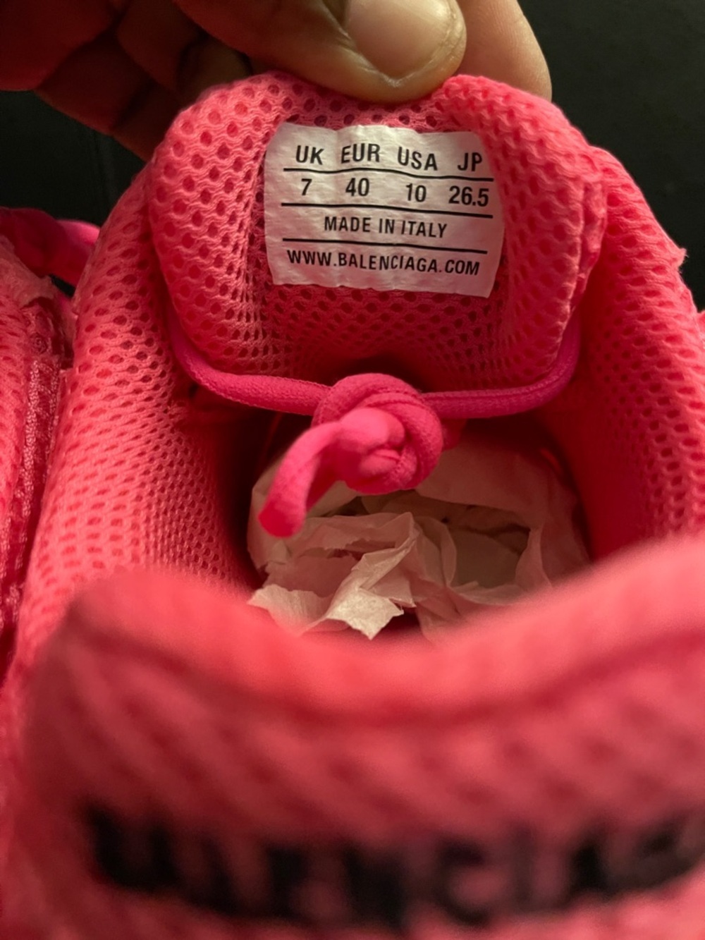 Balenciaga Women's Vibrant Pink Phantom Sneakers.Size 40 /10 US. NWB Dust Bag - Picture 6 of 17